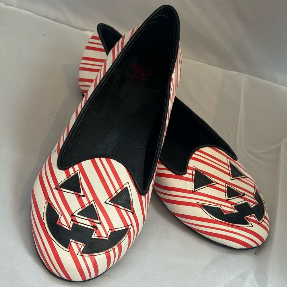 Striped Red & White Halloween Jack-O'-Lantern Flats